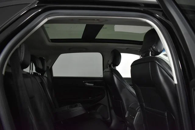 Used 2016 Black Ford Sport image 17