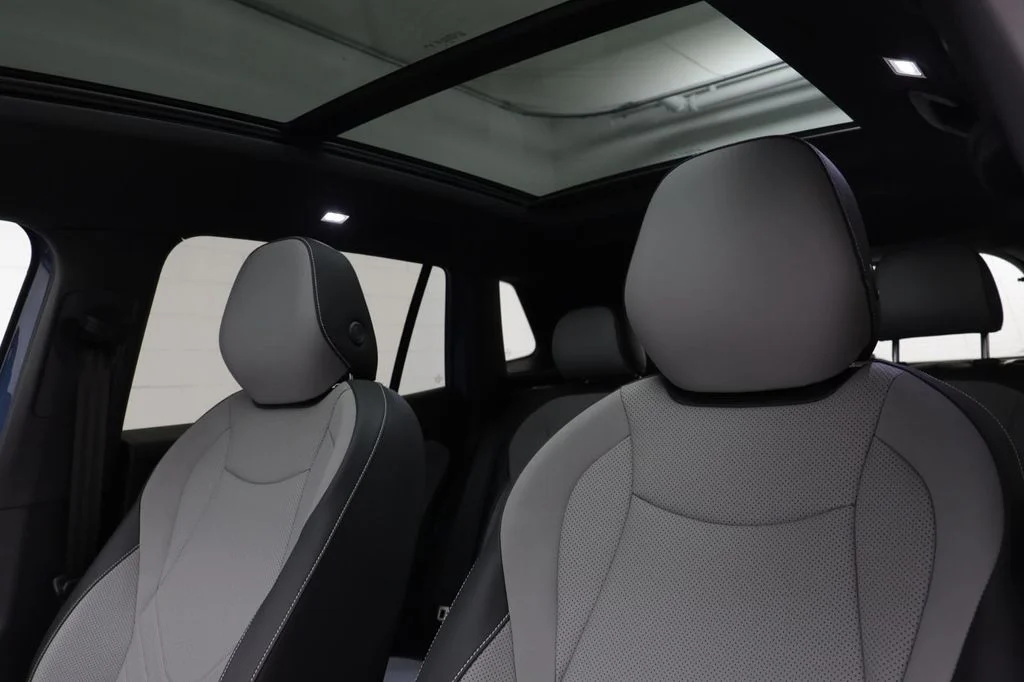 2026 Volkswagen Tiguan SE R-LINE BLACK - Photo 13