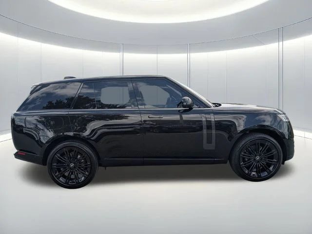 Used 2025 Black Land Rover SE image 6