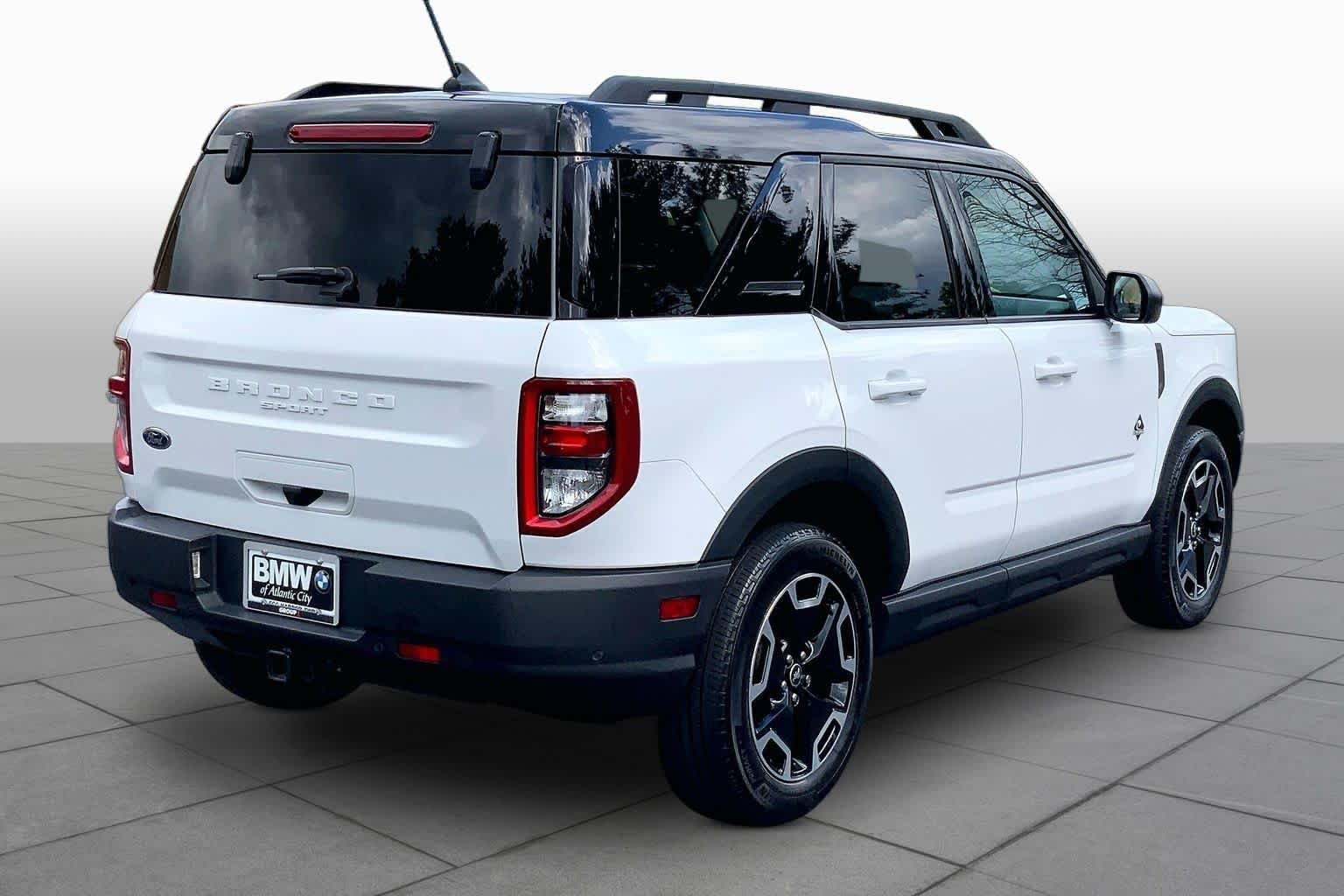 Used 2023 Oxford White Ford Outer Banks image 12
