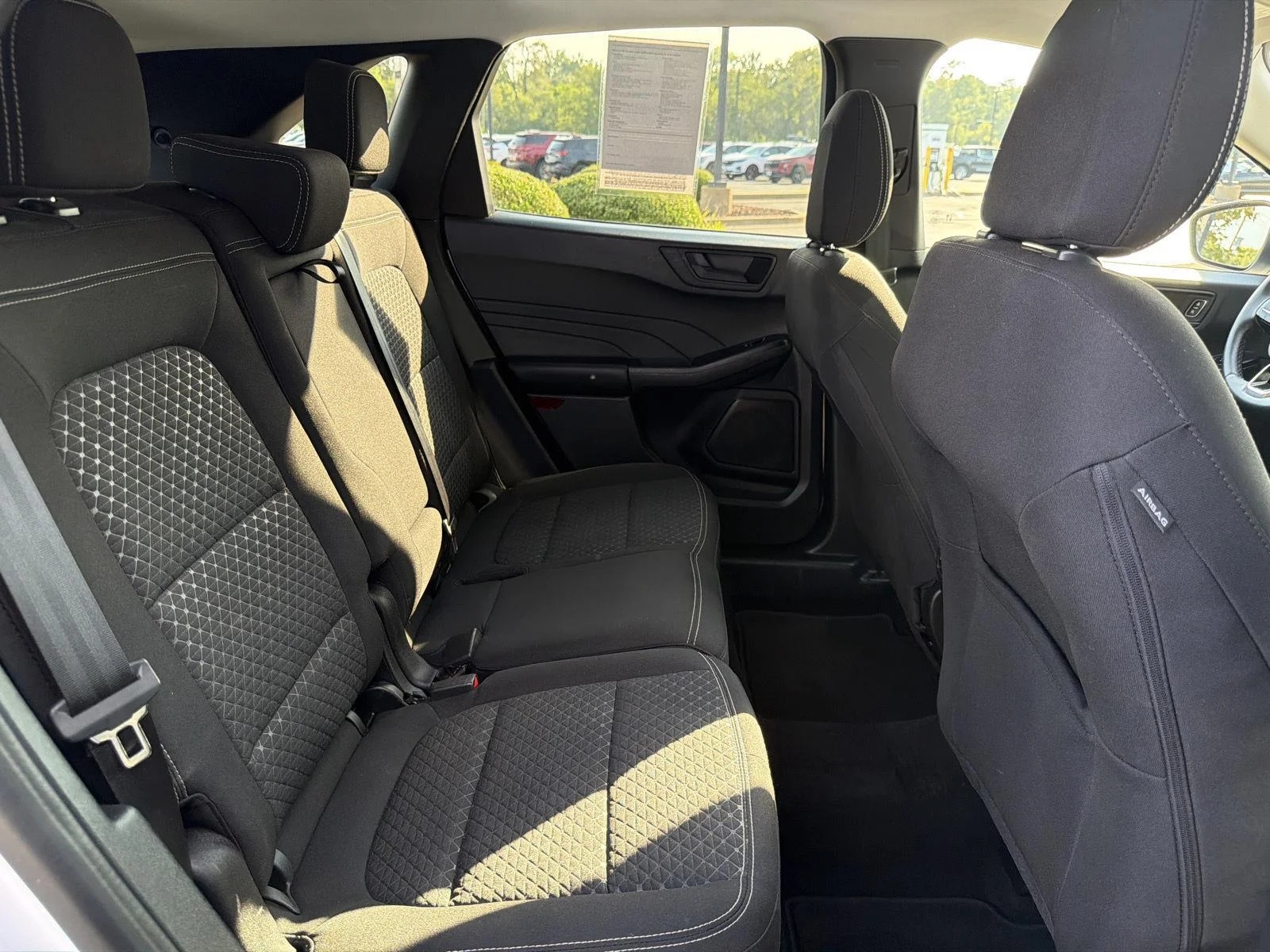 Used 2023 Oxford White Ford Active image 33