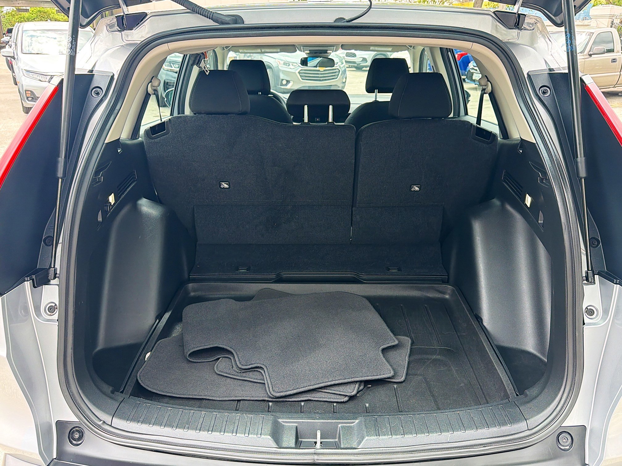 2024 Honda CR-V LX - Photo 26