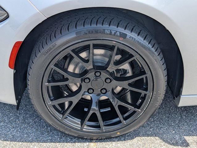 Used 2022  Dodge SXT image 13