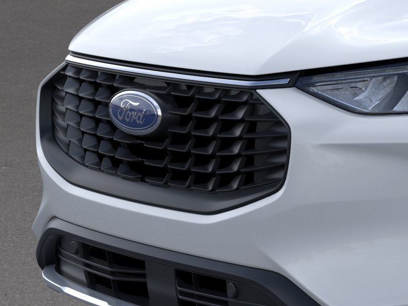 New 2025 Oxford White Ford Active™ image 40