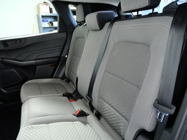 Certified Used 2022 White Ford SE image 14