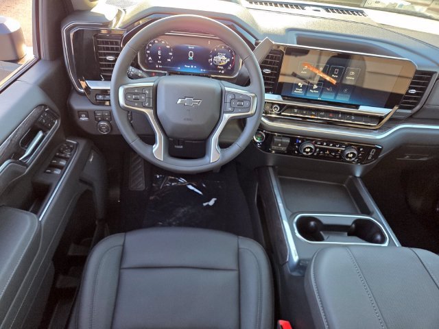 2026 Chevrolet Silverado 2500 HD LTZ - Photo 8