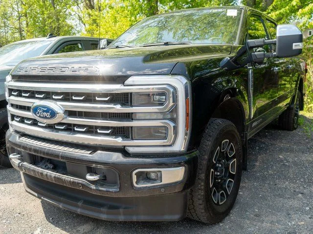 2024 Ford F-250 Platinum 4x4 Crew Cab 160 in's photo
