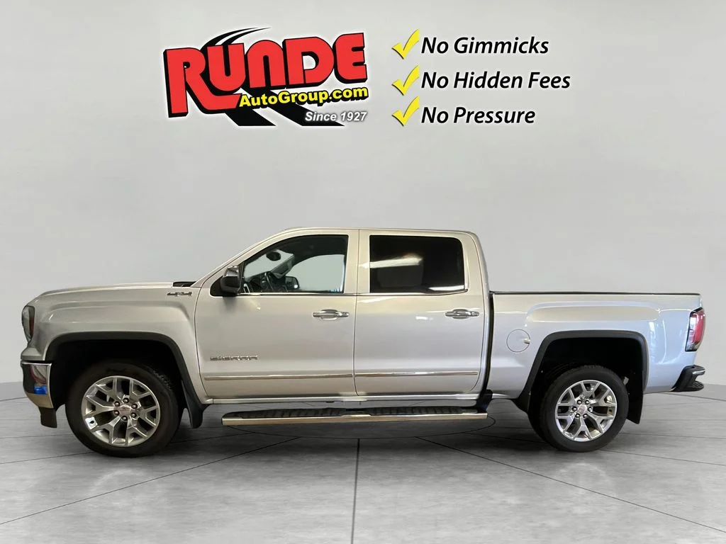 Used 2018 Quicksilver Metallic GMC SLT image 3