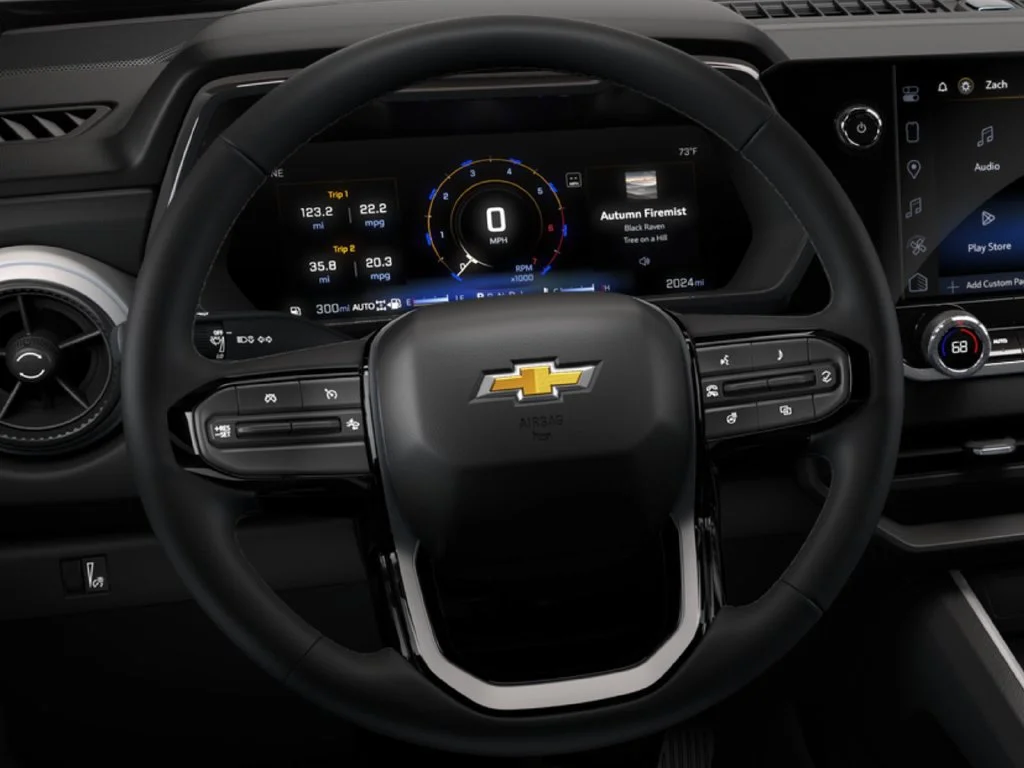 2026 Chevrolet Colorado LT - Photo 8