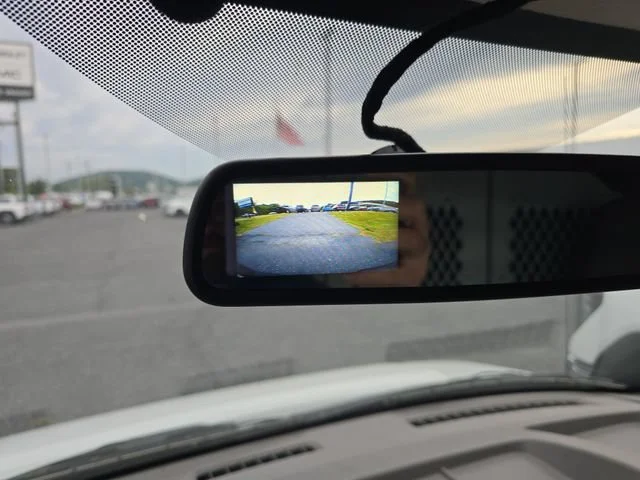 New 2026 Summit White GMC Work Van image 17