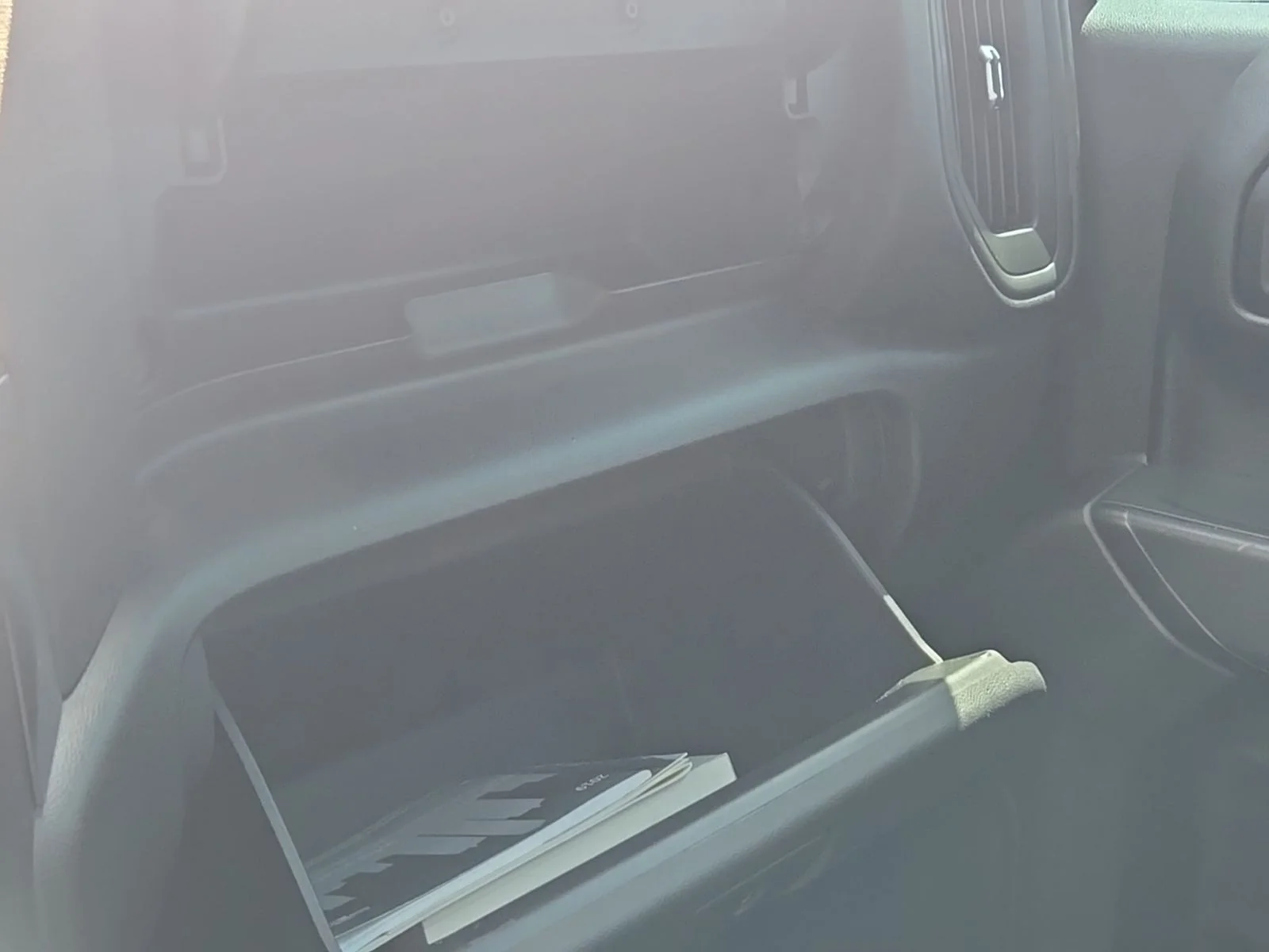Used 2019 White Chevrolet WT image 23
