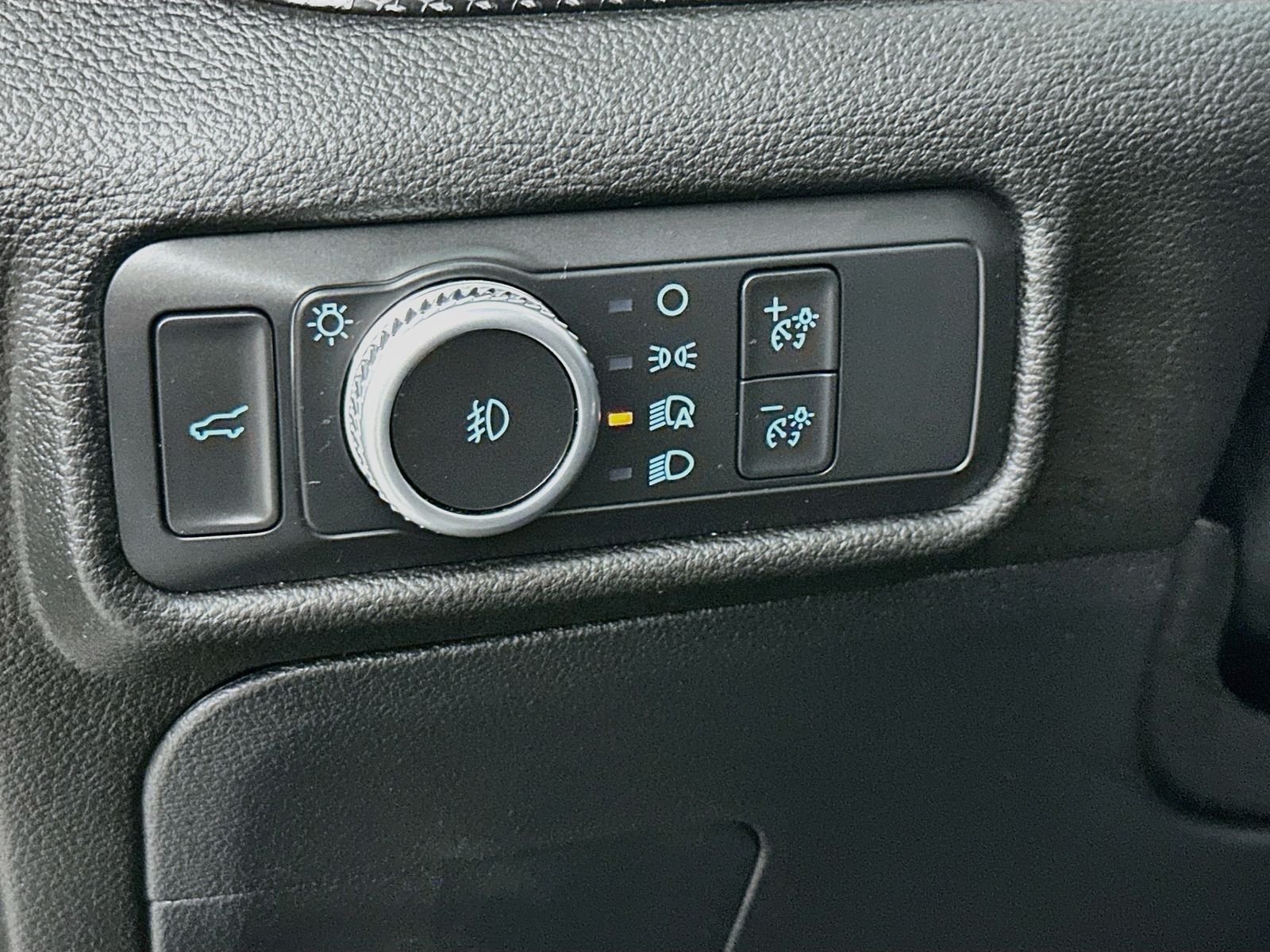 Used 2022 Silver Metallic Ford ST image 11