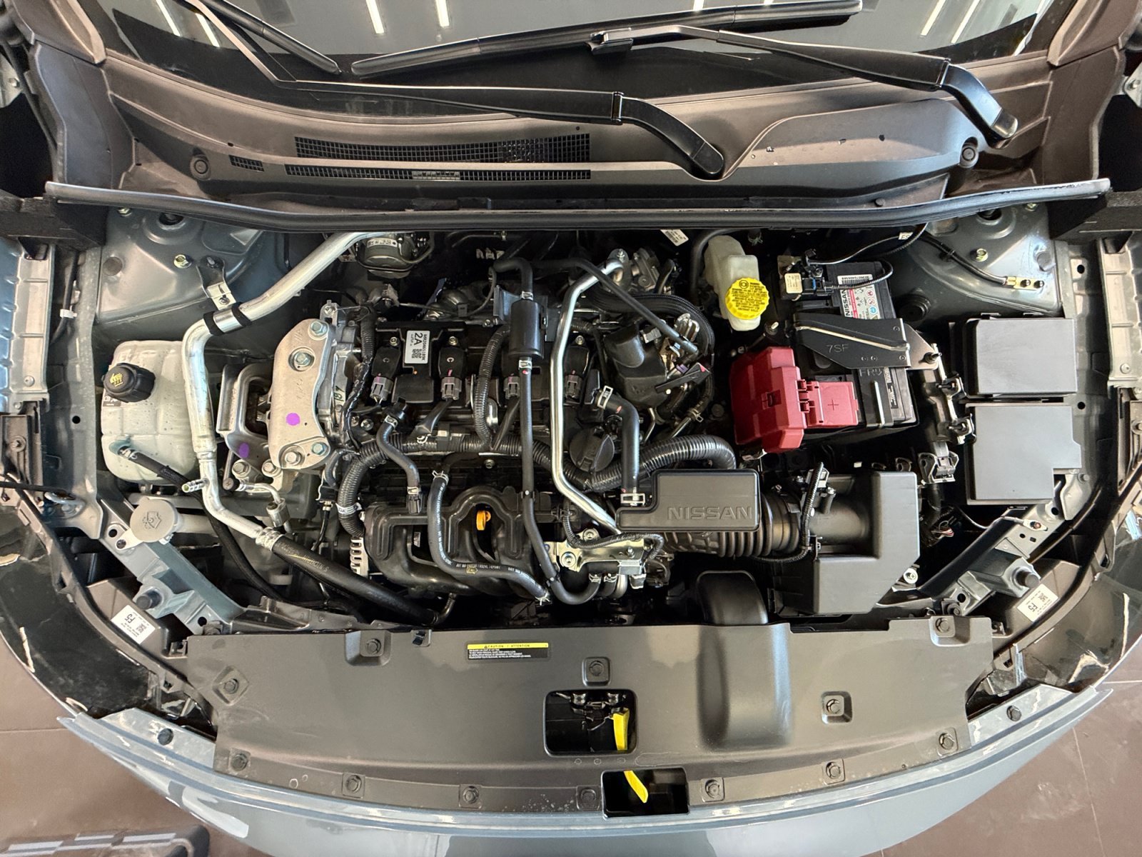 New 2027 Atlantic Gray Metallic/Super Black Nissan SR image 32