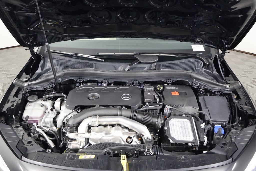 New 2026 Night Black Mercedes-Benz GLA 250 image 19
