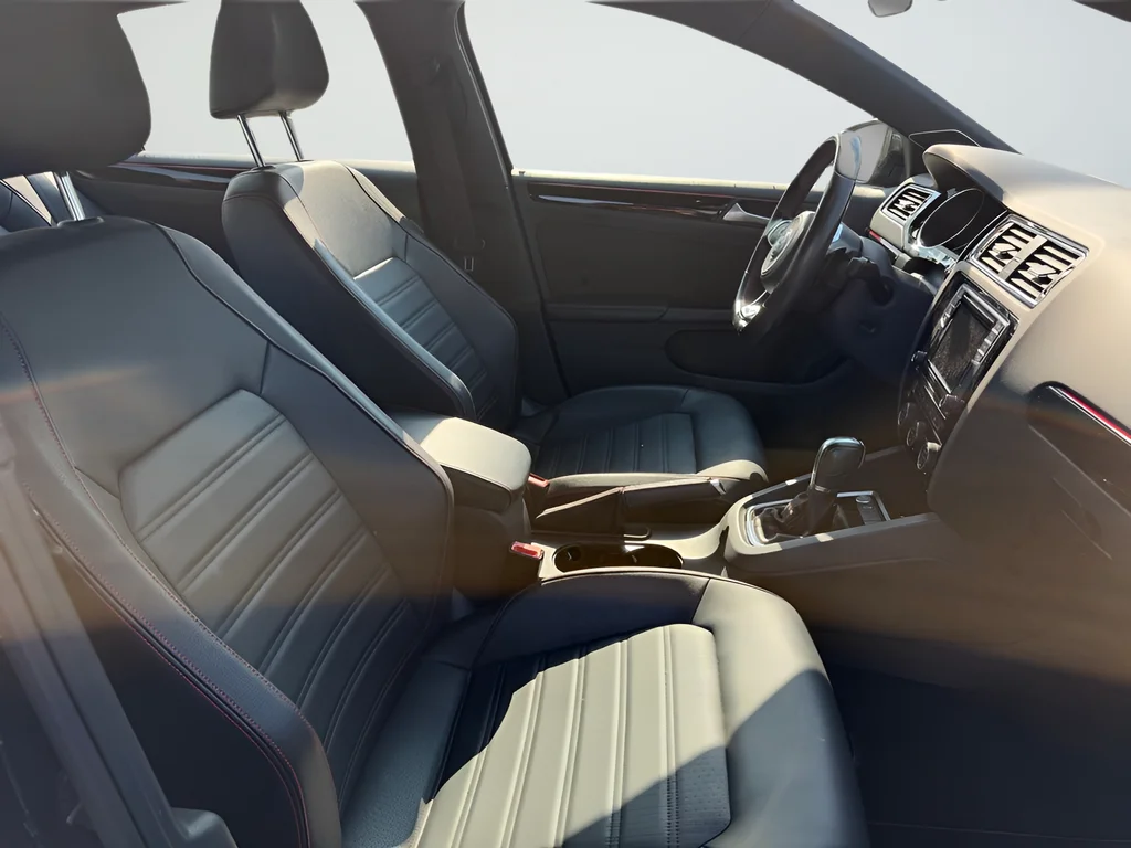 Used 2017 Black Volkswagen GLI image 27