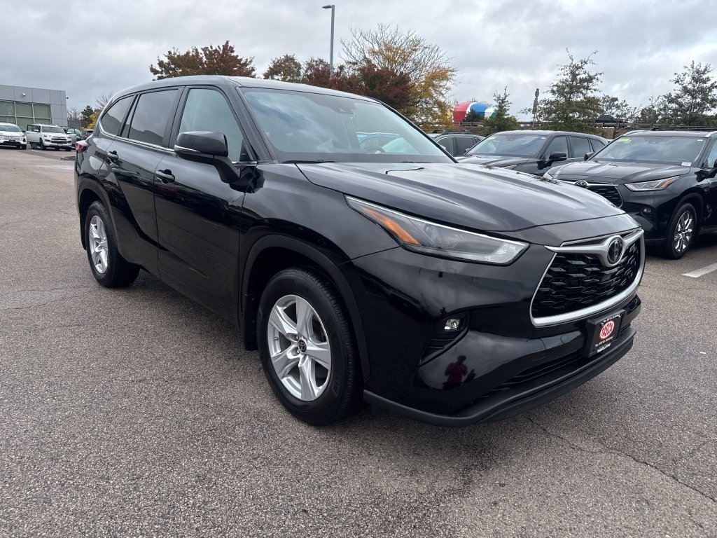 Used 2023 Black Toyota LE image 11