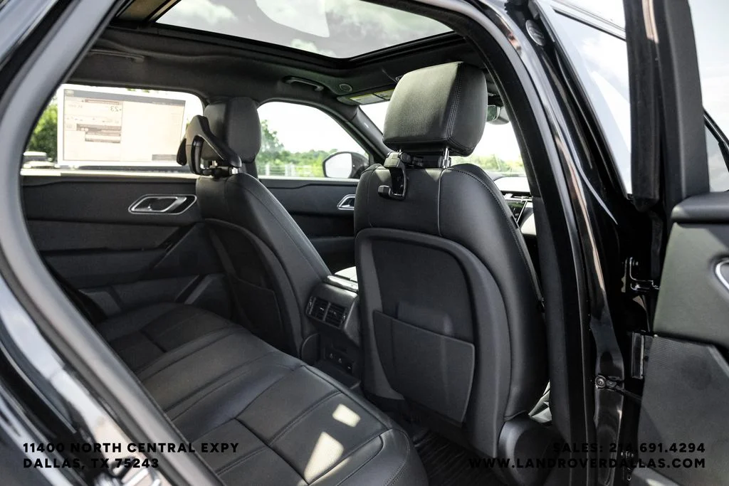 New 2026 Santorini Black Metallic Land Rover S image 35