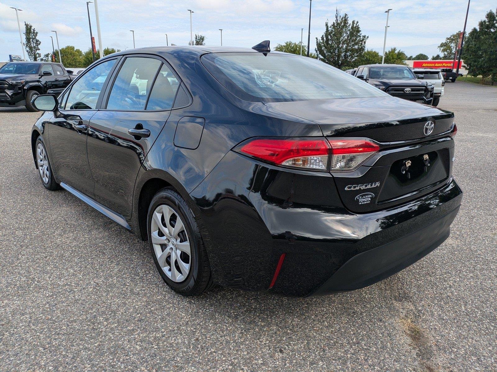Used 2024  Toyota LE image 6