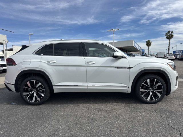 2026 Volkswagen Atlas Cross Sport SEL Premium R-LINE - Photo 6