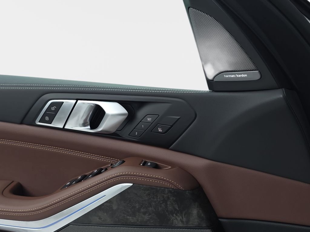 2026 BMW X5 50e - Photo 27