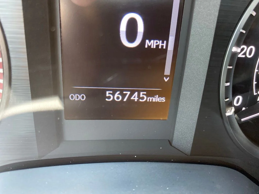 Used 2022 Black Lexus 460 image 16