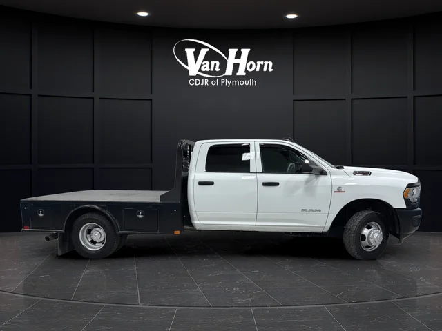 Used 2022 Bright White Clearcoat Ram Tradesman image 8