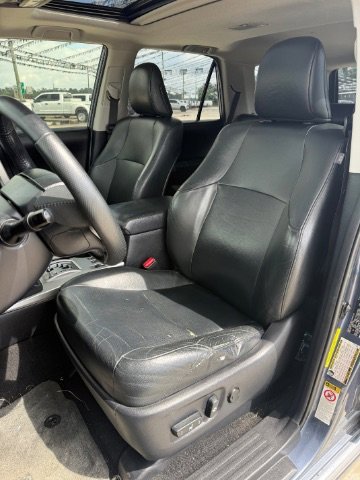 Used 2013 Blue Toyota SR5  Limited image 11