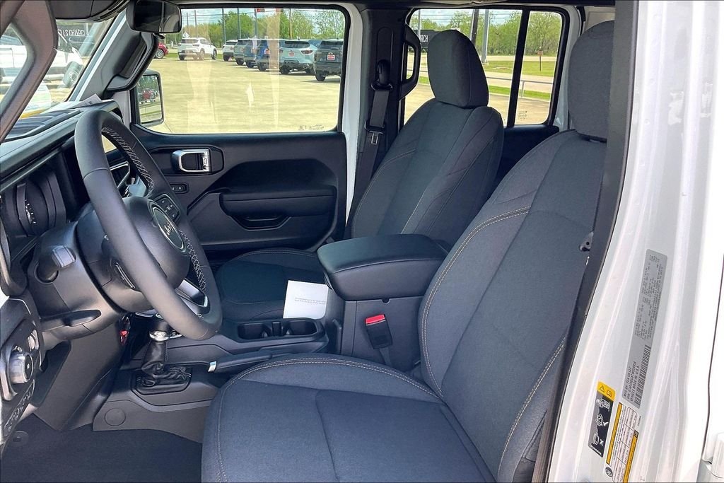 New 2026 Jeep Wrangler Willys 4D Sport Utility