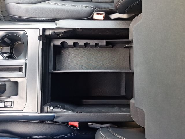 Used 2023 Silver Ford XLT image 25