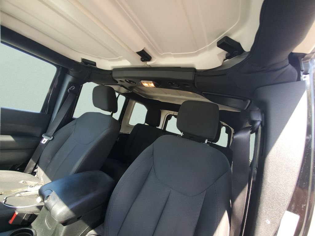 2018 Jeep Wrangler JK Unlimited Sport S - Photo 17
