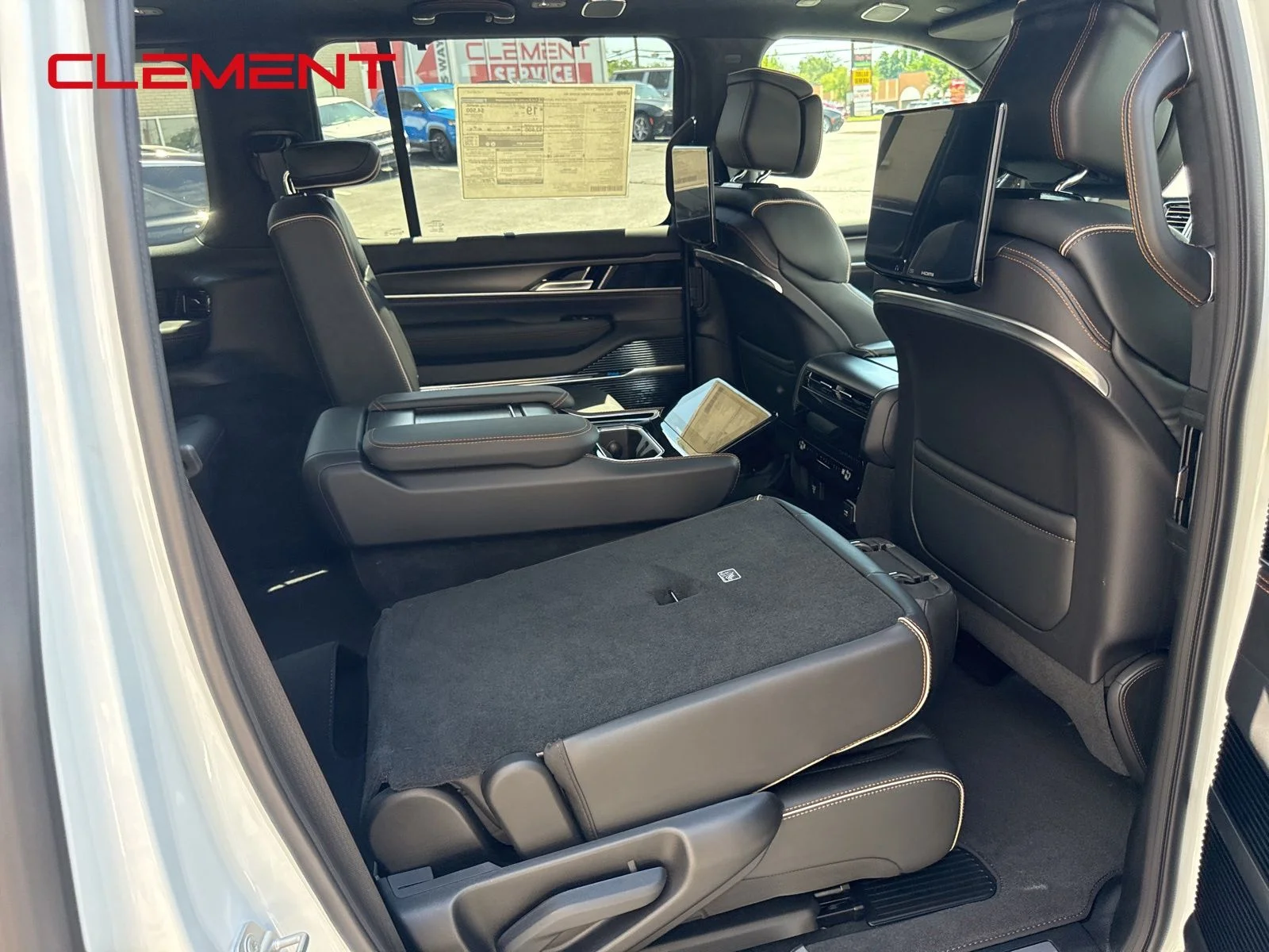 New 2026 Bright White Clearcoat Jeep Summit Reserve image 18