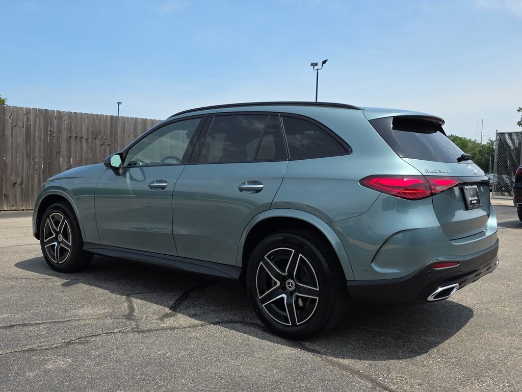 New 2026 Silver Mercedes-Benz GLC 300 image 3