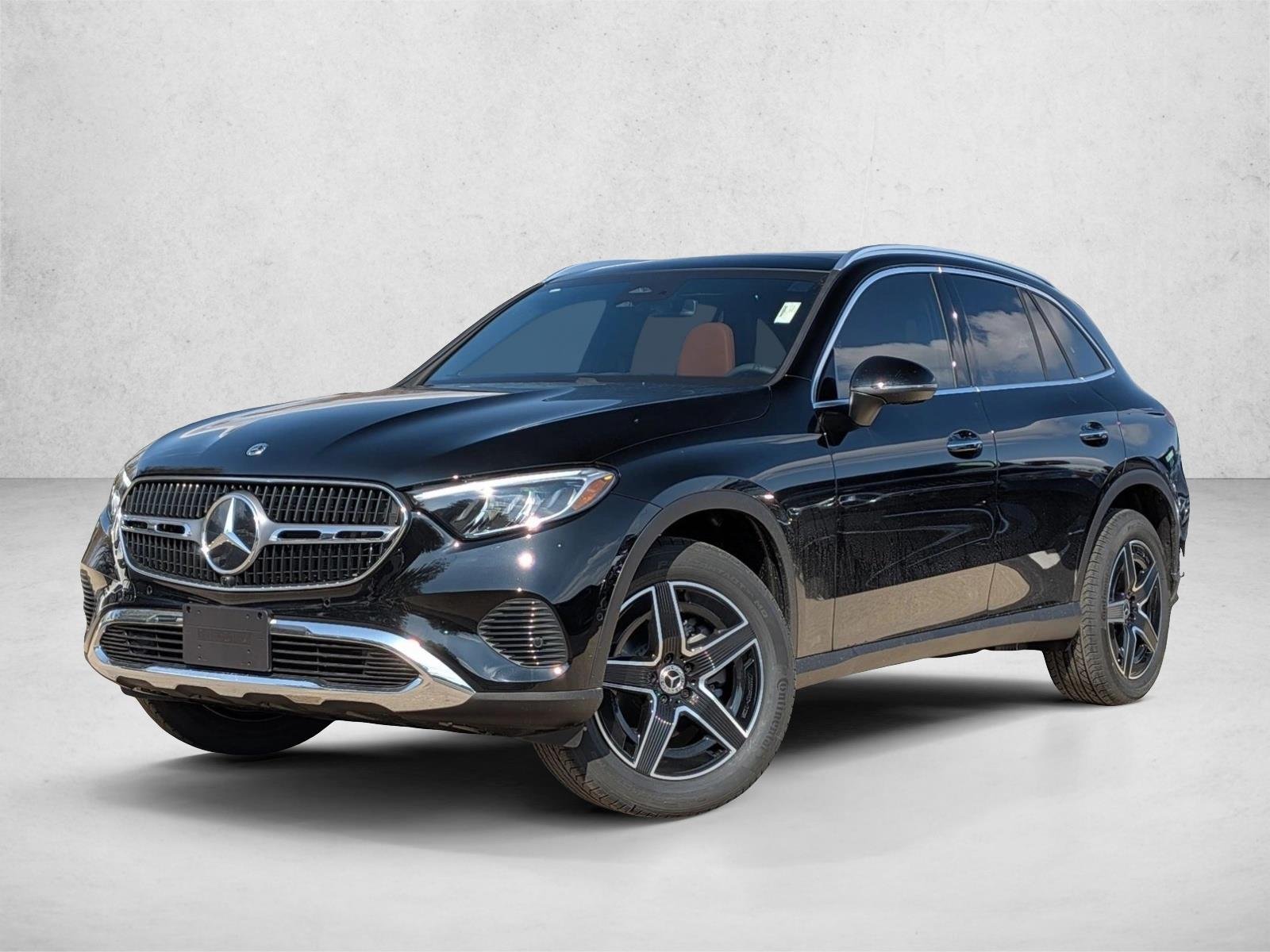New 2026 Black Mercedes-Benz GLC300 image 1