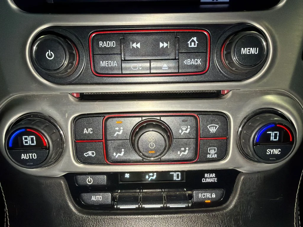 Used 2015 Iridium Metallic GMC SLE image 29