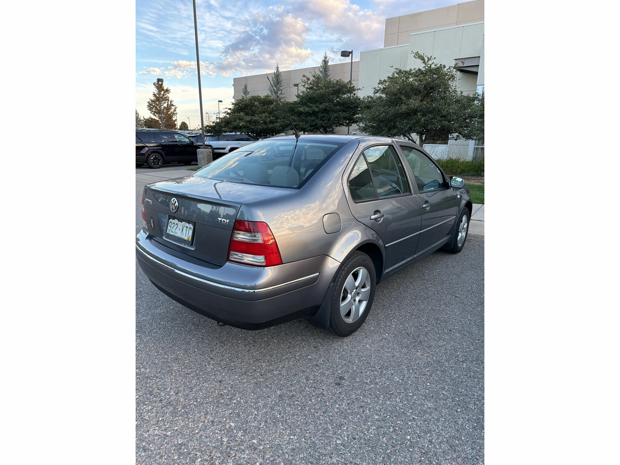 Used 2004 Brown Volkswagen GLS TDI image 5