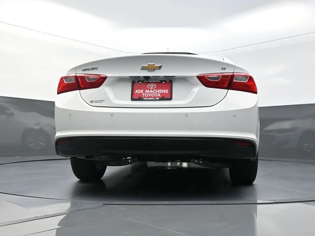 Used 2024 White Chevrolet LT image 37