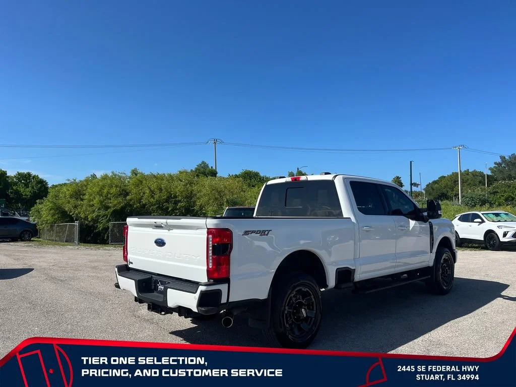 Used 2024 White Ford LARIAT image 7