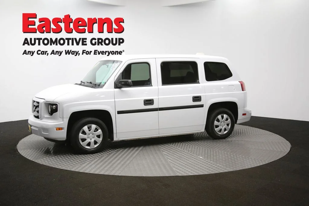 Used 2014 White VPG Taxi image 53