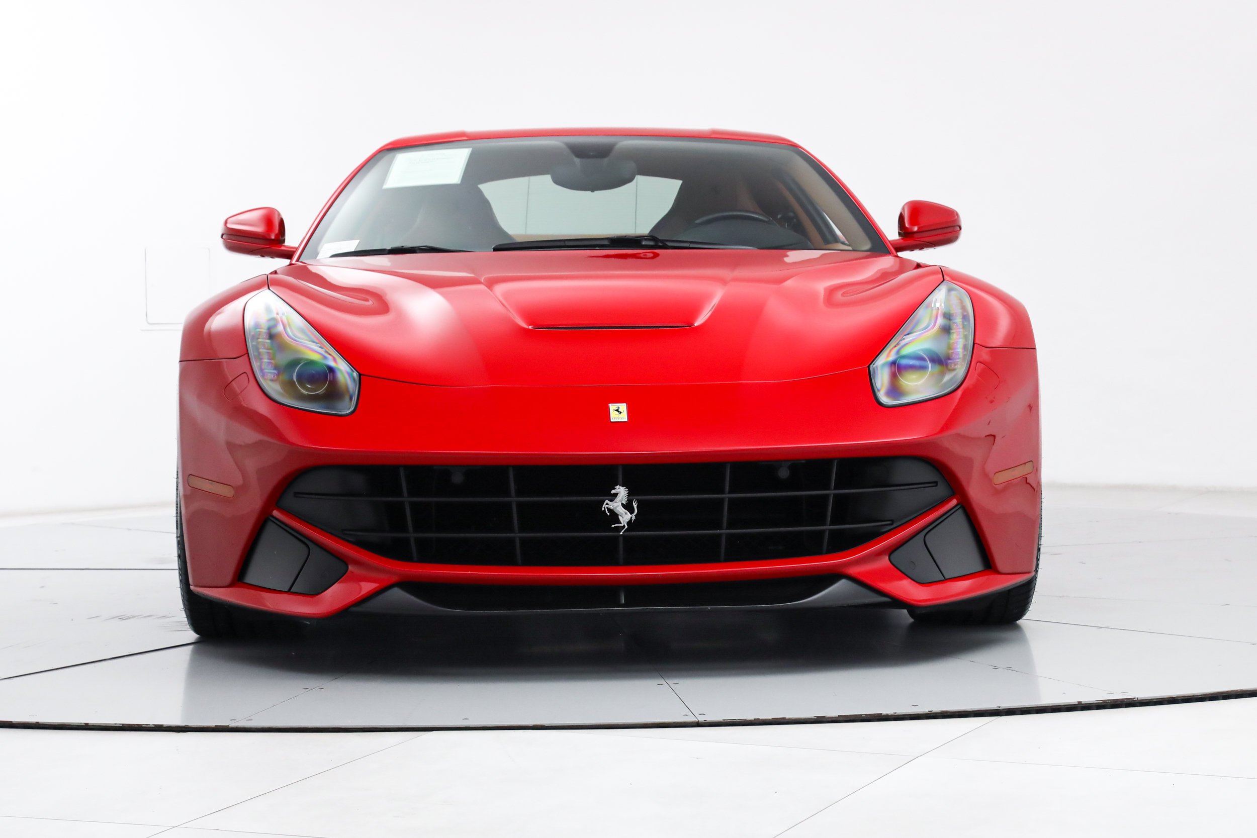 Used 2016 Red Ferrari  image 11