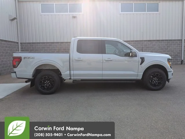 New 2026 Avalanche Ford XLT image 2