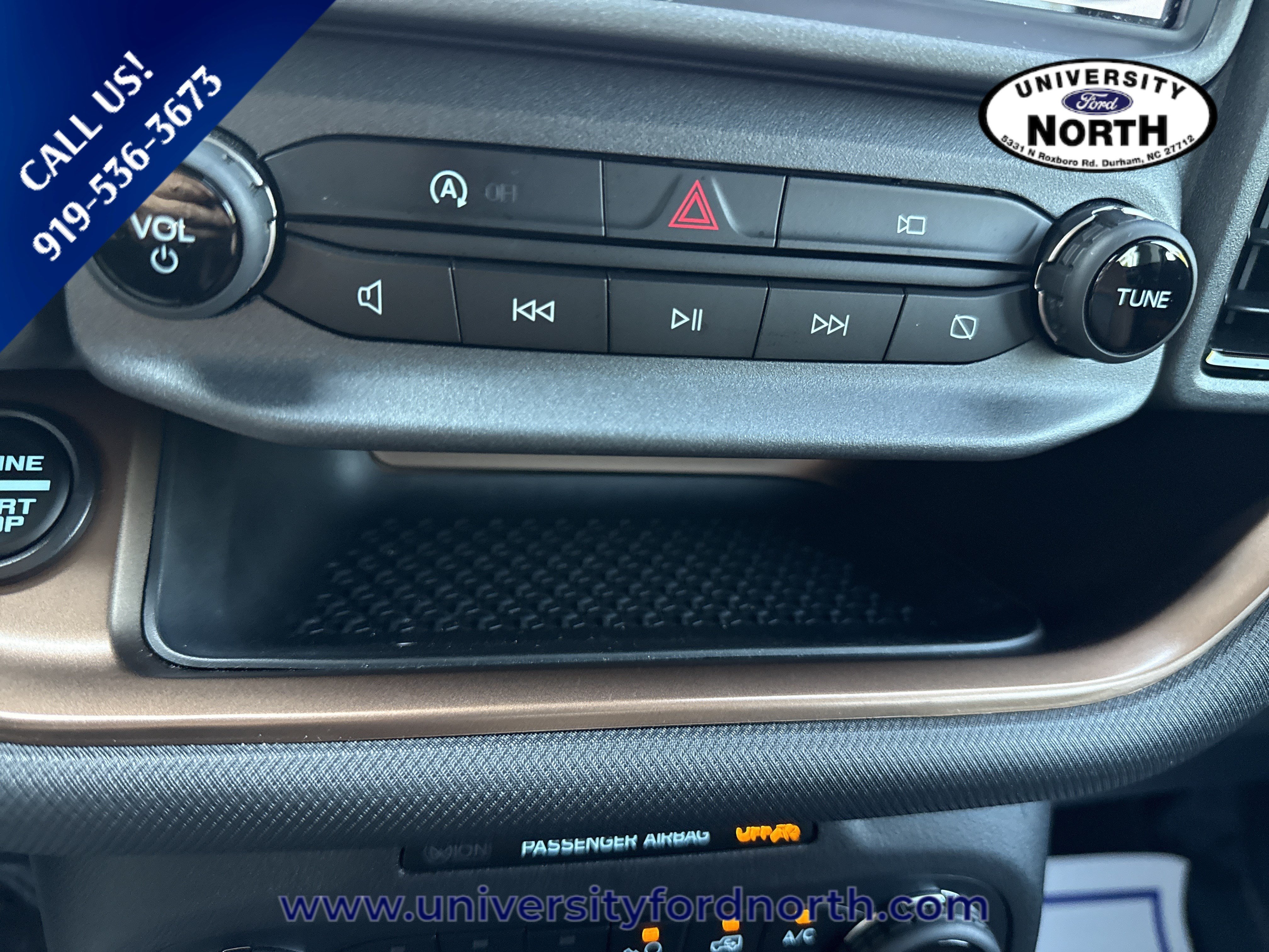 Used 2024 Carbonized Gray Metallic Ford Badlands image 32