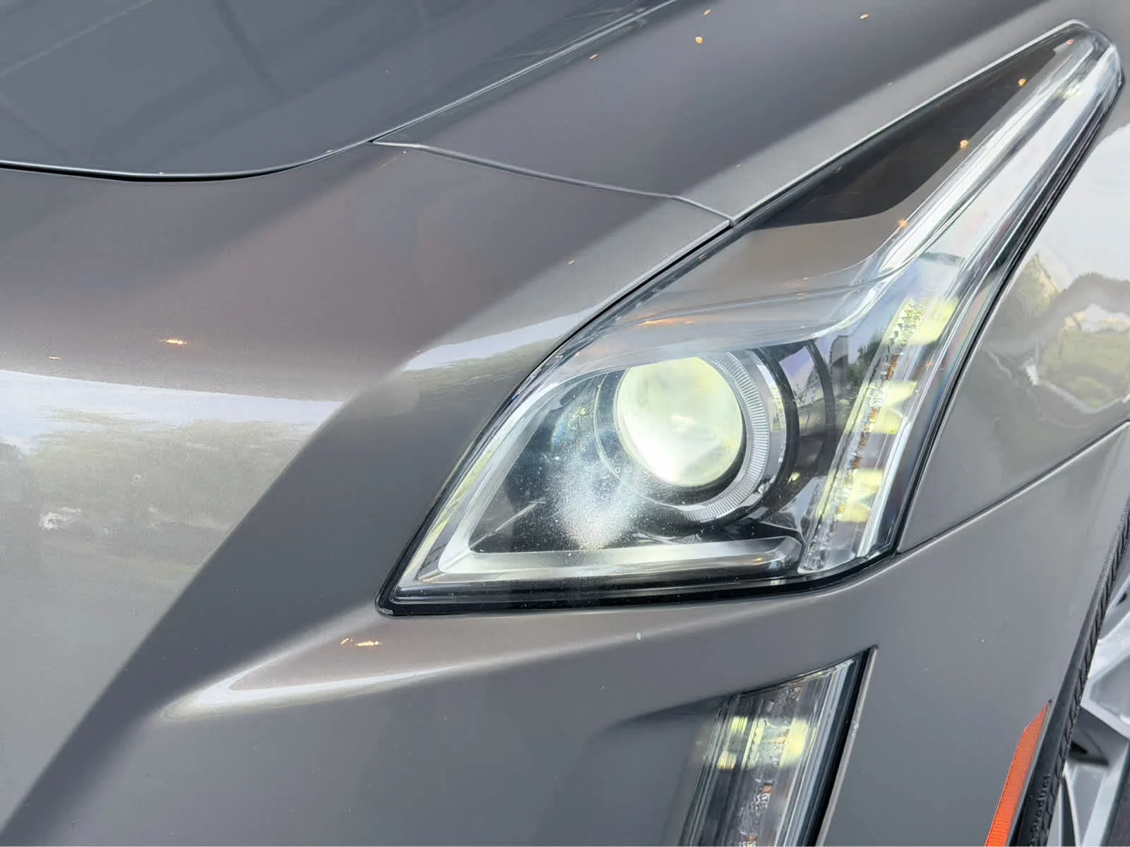 Used 2017 BRONZE DUNE METALLIC Cadillac Luxury RWD image 9