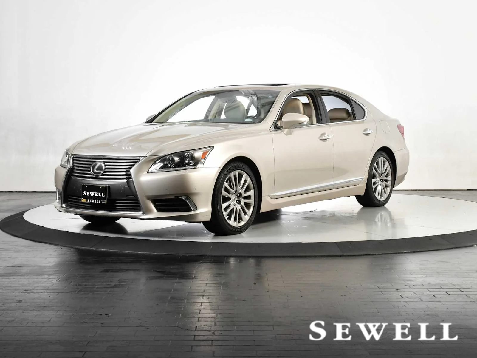 2016 Lexus LS