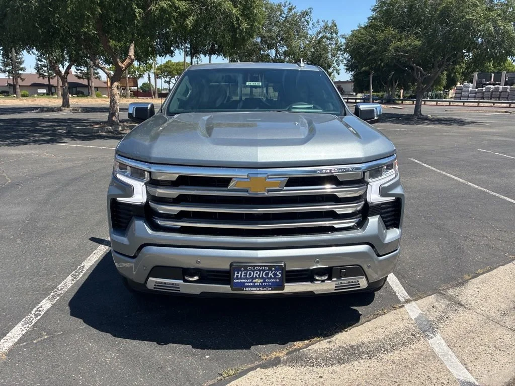 2026 Chevrolet Silverado 1500 High Country - Photo 8