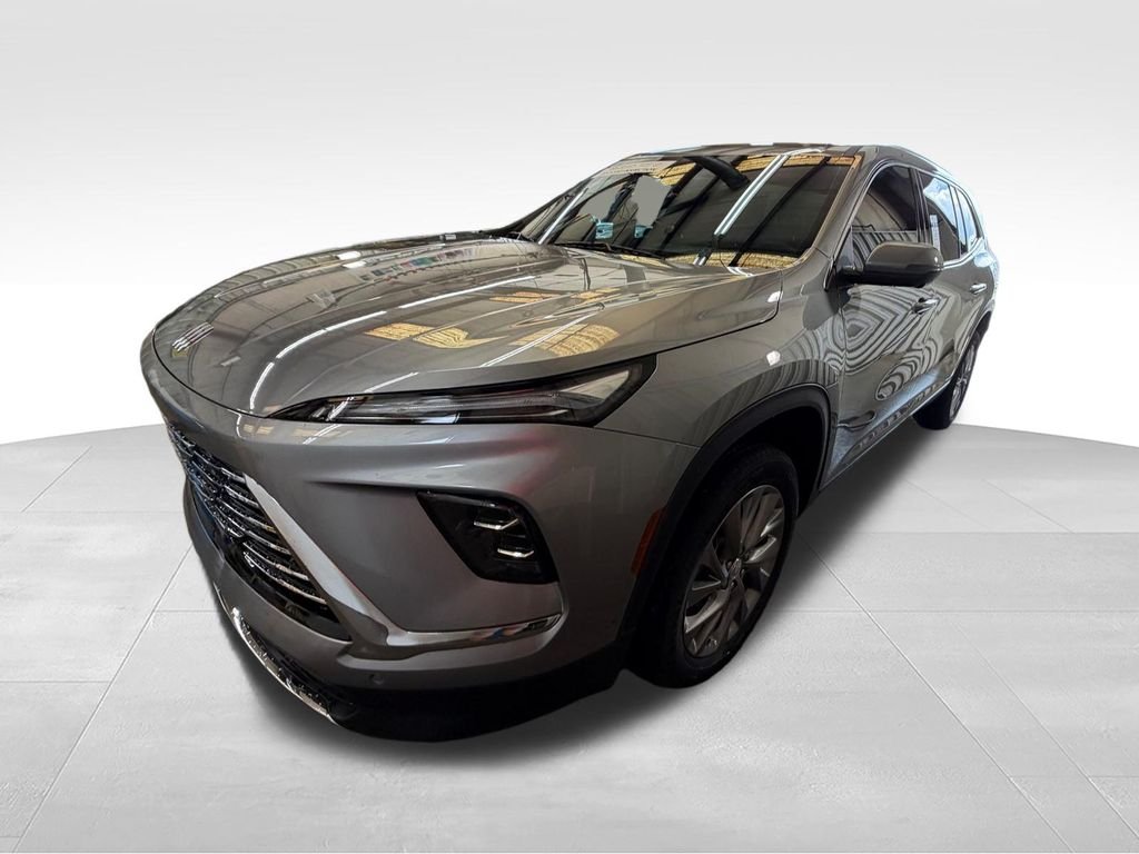 Used 2025 Gray Buick Preferred image 4