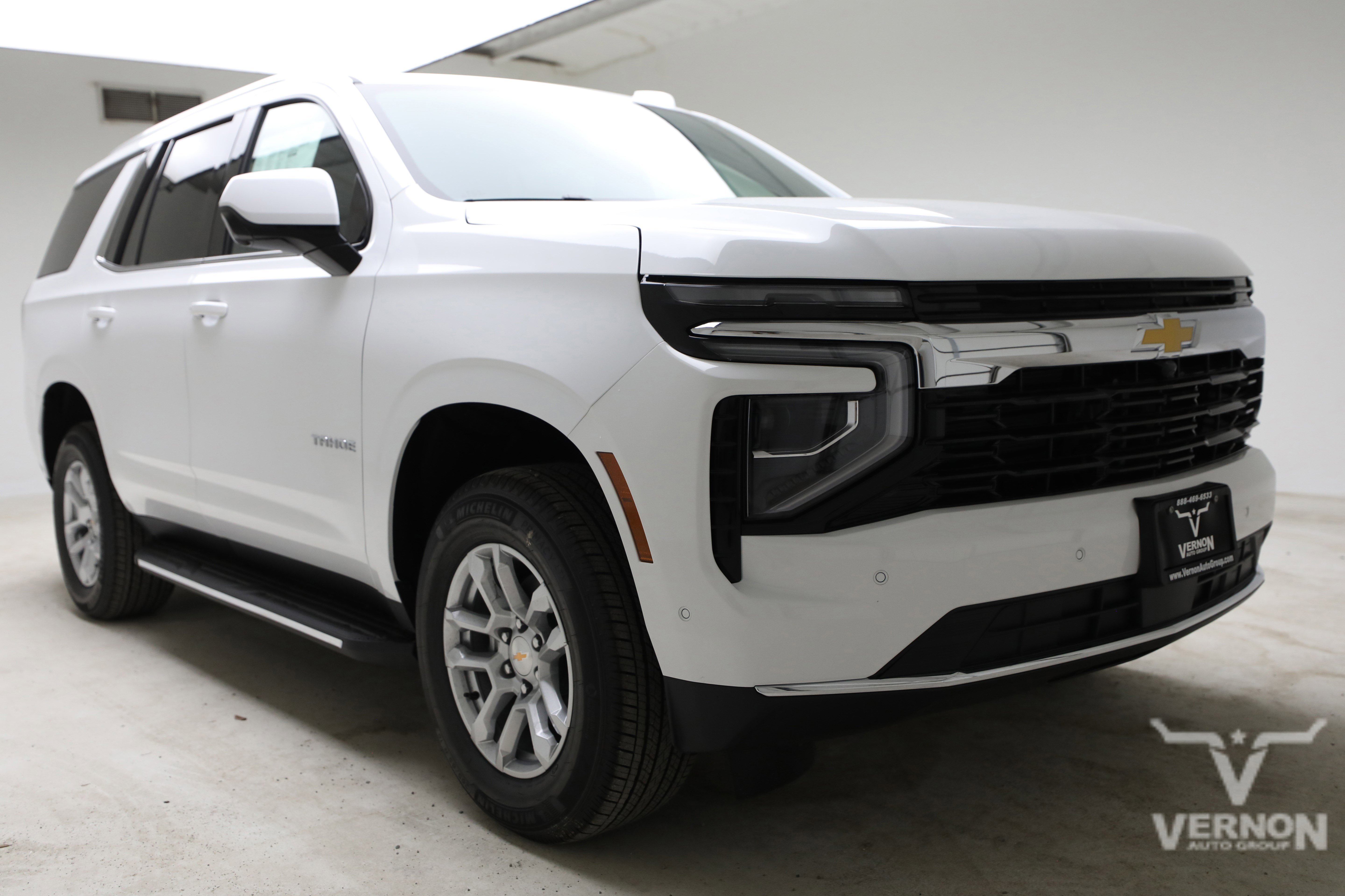 New 2026 Summit White Chevrolet N image 7