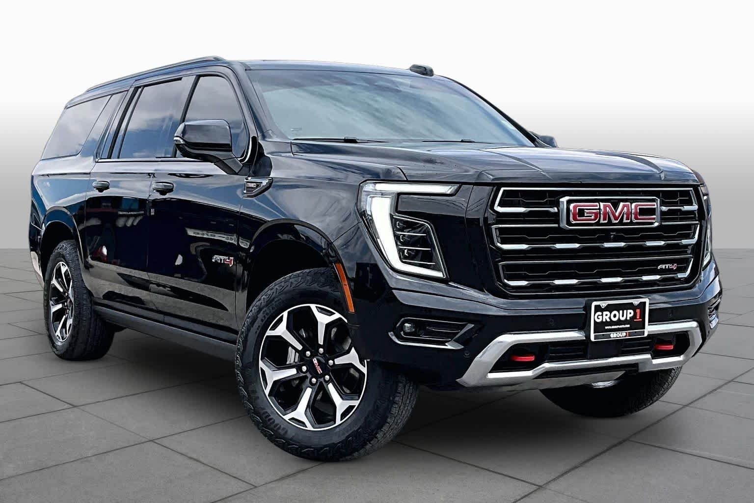 Used 2025 Onyx Black GMC AT4 image 3