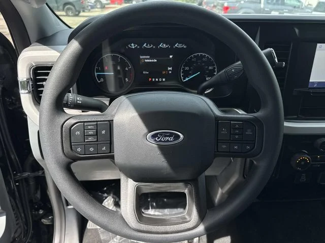 2026 Ford F-250 Super Duty XL - Photo 40