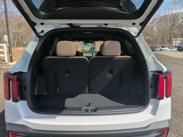 New 2026 Glacial White Pearl Kia X-Line SX Prestige AWD image 27