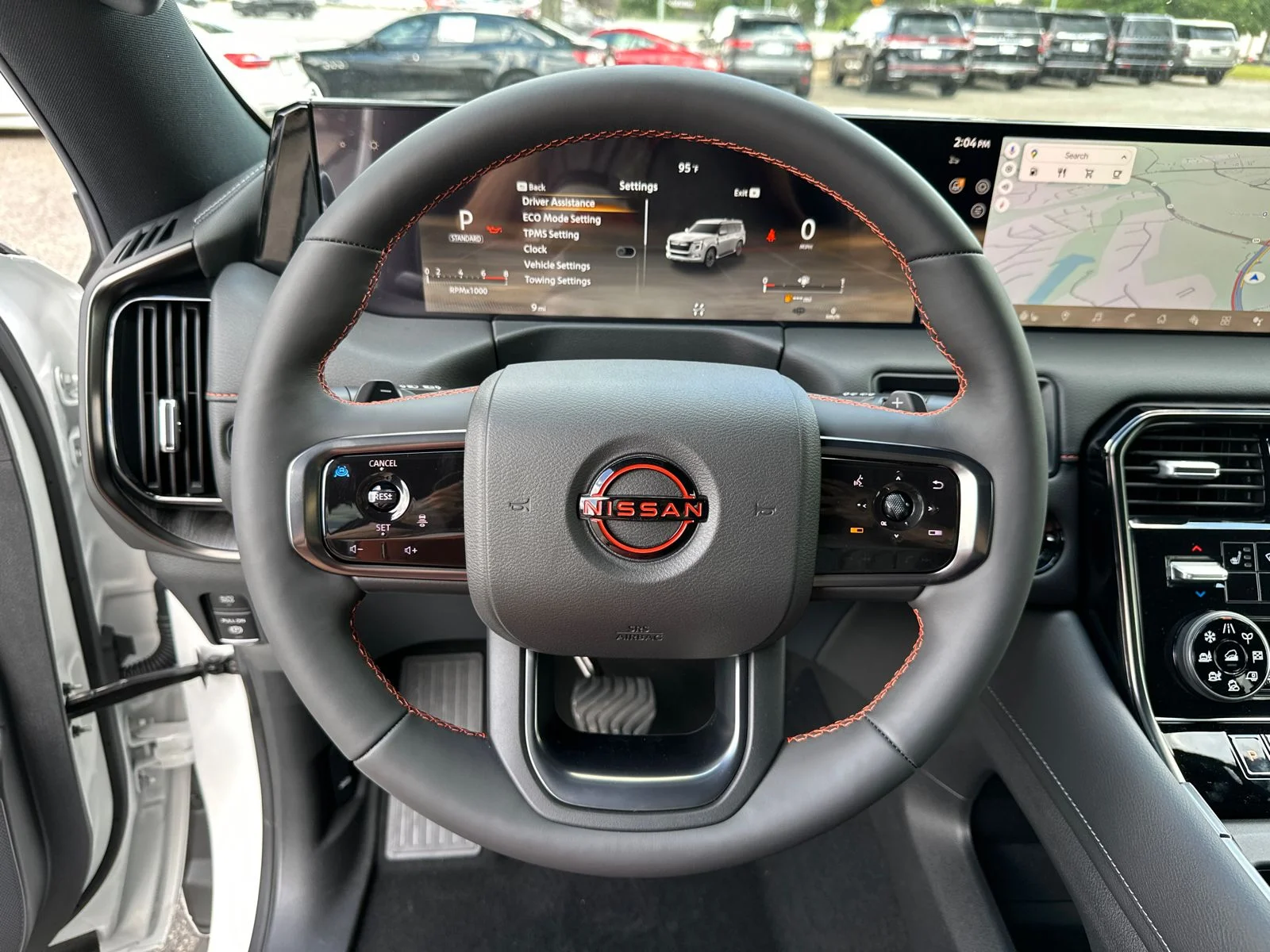 2025 Nissan Armada PRO-4X - Photo 25